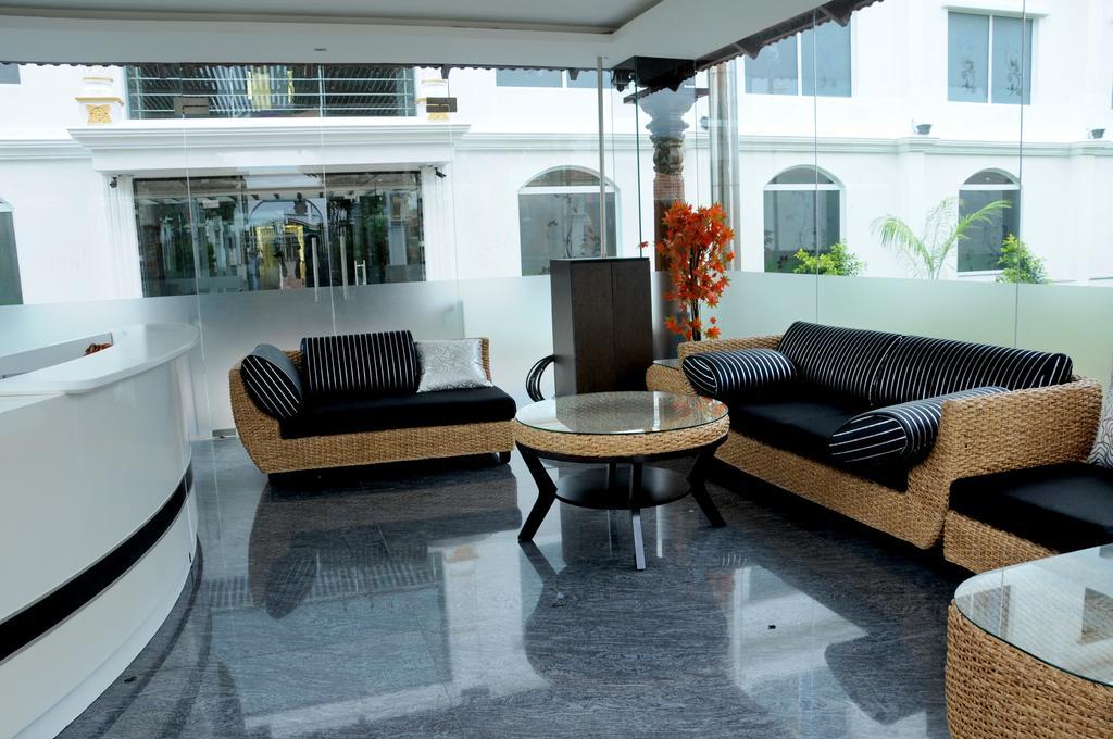 Jal Mahal Resort And Spa Májszúr Kültér fotó