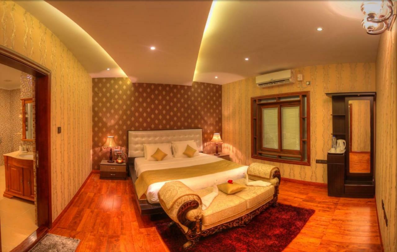 Jal Mahal Resort And Spa Májszúr Kültér fotó