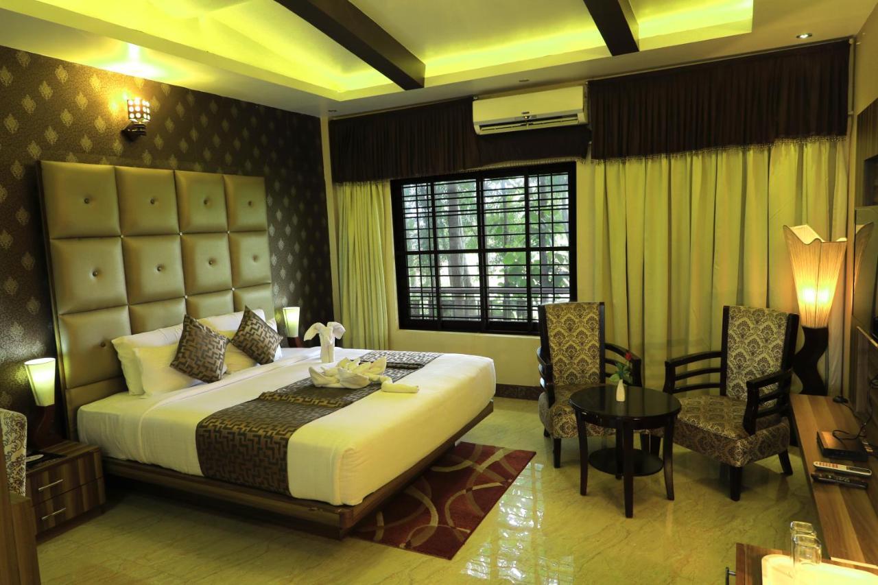 Jal Mahal Resort And Spa Májszúr Kültér fotó